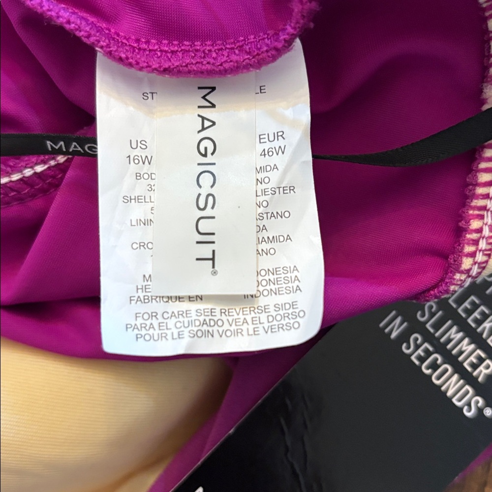Magicsuit by Miraclesuit Bianca Romper Swimsuit Hibiscus Fuschia Size 16W NWT - Picture 8 of 12